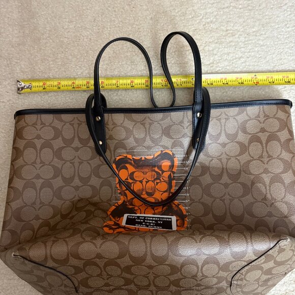 👜 COACH 76651 Reversible Tote Bag Gummy Villain Leather Brown AOP C Print - Picture 7 of 8